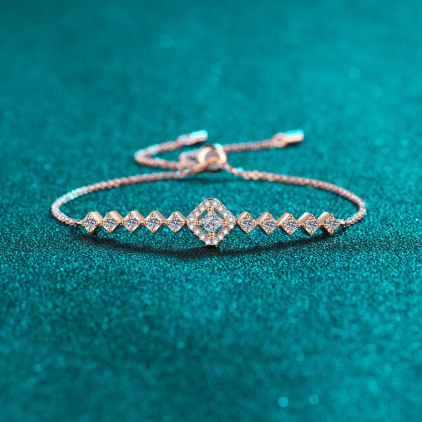 CUBE SIMPLE BRACELET - Image 2