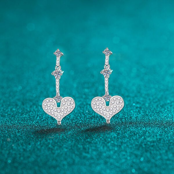 Heart Moissanite Fragmented Diamond Pendant Earrings - Image 3