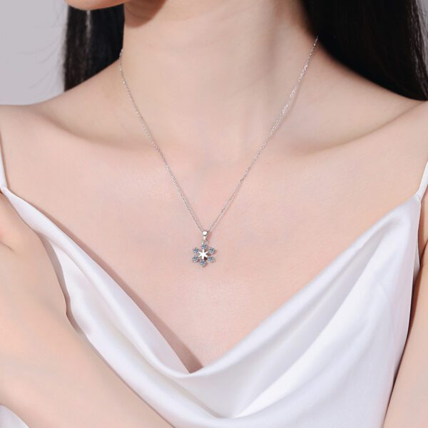 Snowflake Moissanite Necklace