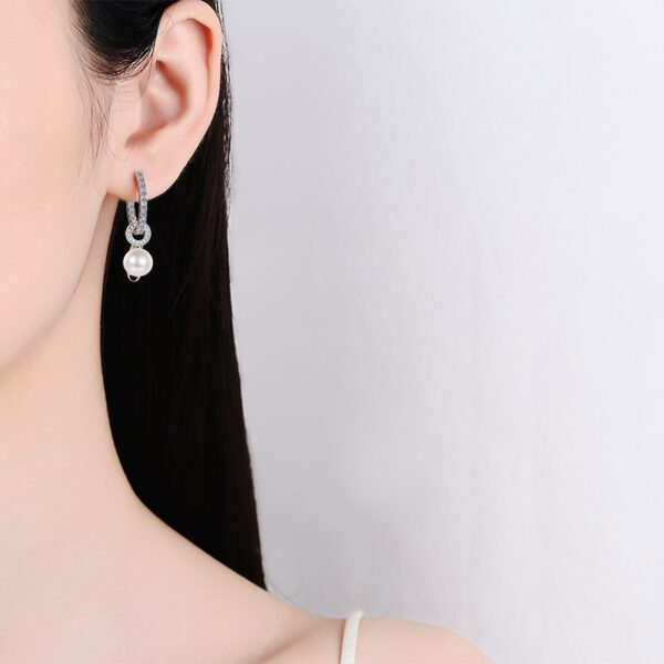 Pearl Moissanite Earring